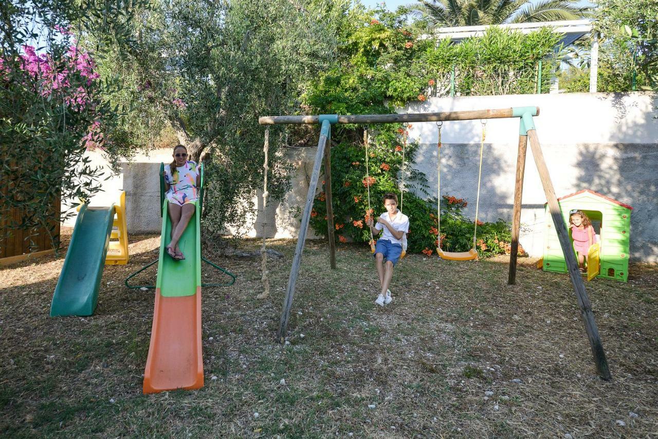 Parco Dei Limoni Guest House Peschici Luaran gambar